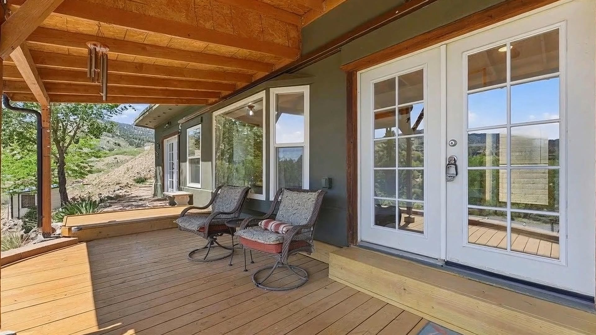Still frame from a Roomflight property render
